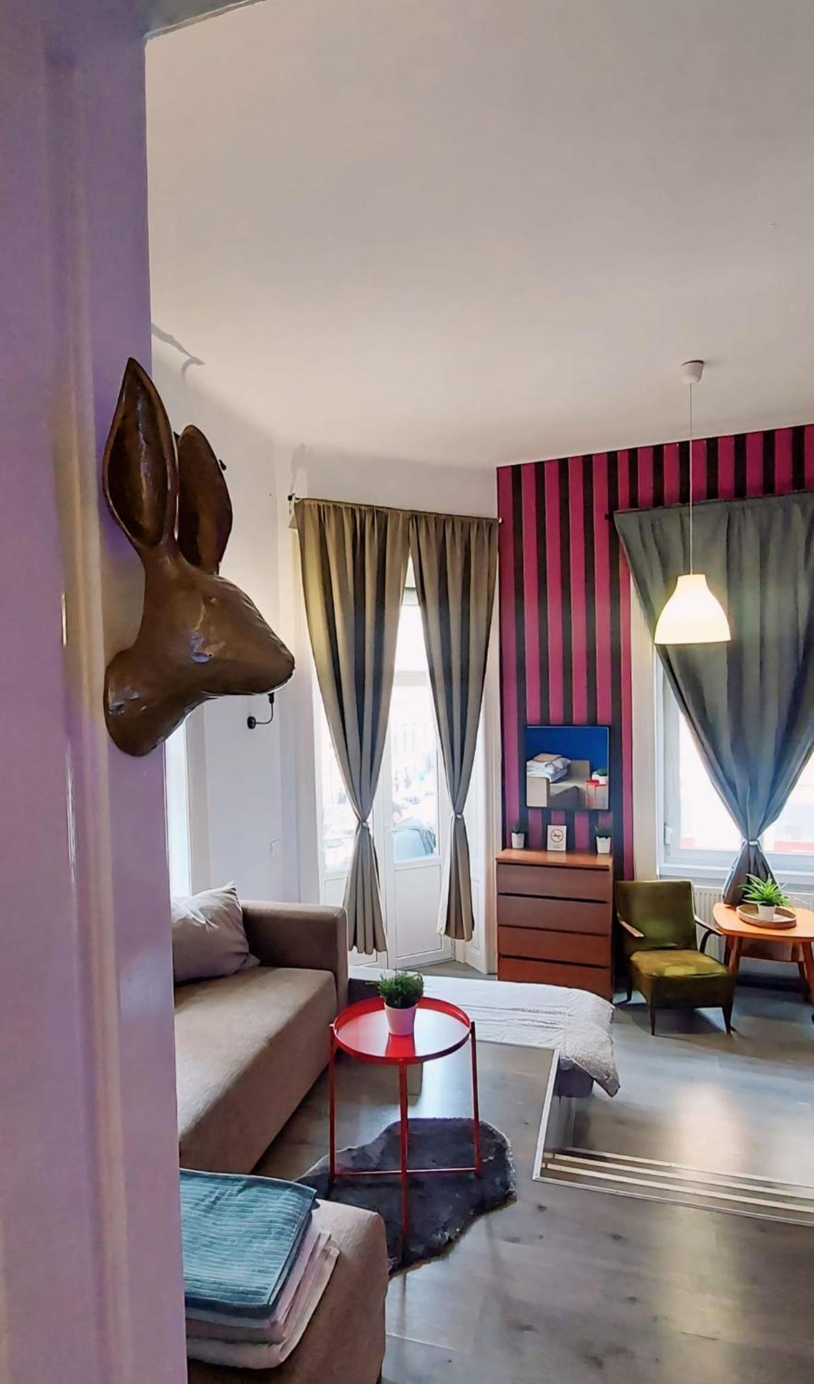 A+ Central Apartments บูดาเปสต์ ภายนอก รูปภาพ